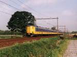 4033 und 4030 mit Intercity Den Haag CS-Enschede bei Hengelo ...