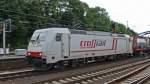185 578 Christine der Crossrail mit einem G�terzug Richtung K�ln ...