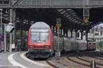 RE10429 mit Schublok 111 016 steht zur Abfahrt bereit im ...