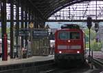 111 158-2 steht mit der RE9 (4879) nach Gie�en im ...