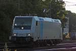 185 682-2 der Railpool beim Umsetzten in Aachen-West, 19.7.10  ...
