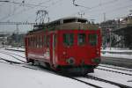 AB RHB Rorschach-Heiden-Bergbahn Wegen Umbau des BDeh 3/6 25 ist momentan regelm�ssig einer der beiden alten RHB-Triebwagen im Planverkehr zu sehen. Am 21.12.2009 war dies der ABDeh 2/4 23 aus 1953, der hier soeben den SBB-Bahnhof Rorschach verlassen hat. 