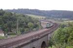 Ae 477 DP 54 �berquerte am 20.06.2010 mit zwei Schwesterloks und dem Kalkzug von Paderborn nach Dornburg (Saale) den Bekeviadukt in Altenbeken.