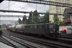 Die Ae 6/6 11473 verl�sst mit einem GZ Spiez am ...