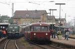 VT98 neben 141 228 ...  Eric Adrian Greulich 04.07.2011