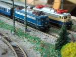 Anlagen 110 483 und E10 1309 der DB von Minitrix, 07.06.2009.(Epoche III & IV)