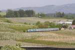 223 064 zieht ihren ...  Maximilian Sch�n 23.04.2011