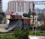 14. April 2012: Schneepflug im Bahnhofsgelnde in Baku 