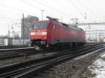 Auslandische Loks DB Br 152 als Lokzug am 16.1.10 in Muttenz.