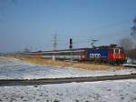 auslandische-zuge Hier wieder die Schweizer Re 421 374 mit dem EC 194 von M�nchen nach Z�rich. Kurz vor Lustenau fotografiert ( 16.02.10 )