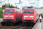 Die 101 071-9 mit ...  Eric Otten 03.07.2010