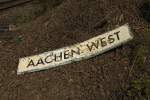 Dieses alte Emaille-Bahnhofschild wurde ...  Mario Sch�rholz 13.05.2011