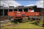 Der Niederbordwagen ČSD N 3-22621 stand an der Drehscheibe im Eisenbahnmuseum Jaroměř.