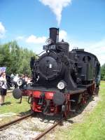 70 083 mit Sonderzug ...  Matthias Hocker 29.04.2010