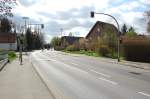 Bahnubergange Viersen,Bachstra�e/Beckersweg Bahn�bergang der Zubringerstrecke vom G�terbahnhof zum Industriegebiet Elkanweg. Dieser Bahn�bergang ist durch eine simpele Ampelanlage gesichert. Zweimal in der Woche wird hier�ber ein Schrotth�ndler bedient. 10.4.2010