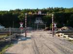 Provisorischer Baustellen�berweg in Lietzow.Das �ffnen und Schlie�en �bernahm ein Sicherungsposten ...