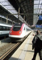 Hier f�hrt ein ICN ...  Stephan Eufinger 29.03.2011