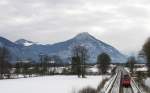 111 039-4 f�hrt mit RB 30119 von Rosenheim Richtung Kufstein. ...