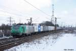 437 026 mit einem Containerzug bei Ahlten am 6.3.10.  ...