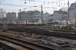 18 38 (SNCB) bei Einfahrt in den Bahnhof Brüssel Zuid/Midi am 27.09.2015