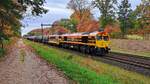 RRF 653-01 + RRF 4401 mit Kesselzug in Holten (NL) am 27.10.2022  https://youtu.be/-fagvlRxkuk  