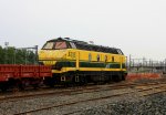 Die Dieselok 6292 von der SNCB steht abgestellt in Hasselt(B) bei Regenschauer am 7.6.2012.