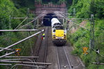 7868,7869 beide von der SNCB kommen aus dem Gemmenicher-Tunnel raus mit einem  schweren Kalkzug aus Hermalle-Huy(B) nach Oberhausen-West(D) und fahren  Gemmenicher-Rampe herunter nach Aachen-West.
Aufgenommen in Reinartzkehl an der Montzenroute.
Am Vormittag vom 8.8.2016.