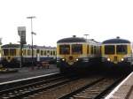 Triebwagen-44/45-Parade: 4404, 4509 and 4406 mit Zge L5965, L6064 und P8681 auf Bahnhof Bertrix am 18-5-2001.