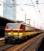 Die SNCB 1188 ist mit NS-Wagensatz IC aus Amsterdam C am 4.