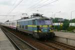 hle 2362 mit P-trein  Verstrkerzug  aus M4 Wagen, Aufnahme am 20.05.2009 in Bahnhof Antwerpen-Luchtbal 