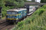 2614 mit M&-Wagen bei Hennuyeres. Aufgenommen am 31.05.2011