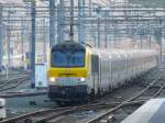 IC Eupen - Ostende mit Lok 1355 fhrt an diesem frostigen Samstagnachmittag im Bhf Lige-Guillemins ein. Aufgenommen am 27/12/2008.