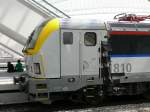 Diese Detailaufnahme entstand am 03/07/2010 im Bahnhof Liège-Guillemins, als die neuen Siemens-Loks (hier die 1810) noch in der Testphase waren.