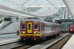 Triebzug 257 (AM 65) wartet im Bhf Liège-Guillemins auf die Fahrgäste nach Aachen Hbf. Aufgenommen am 03/07/2010.