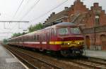 Triebwagen AM837 L-trein L2566 nach Puurs am 15.04.2009 in Haltestelle Hoboken-Polder 