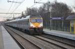 AM435 mit Umleiterzug nach Sint-Niklaas, aufgenommen 12/01/2013 am Haltestelle Hoboken-Polder, Aufgrund von Arbeiten zwischen Antwerpen und Sint-Niklaas gab es ausnahmsweise Zge am Wochenende auf diese Strecke 

