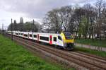 NMBS AM08582 und 08529 aufgenommen 05.04.2017 am Leemputtelaarbaan Deurne 