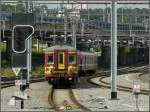 Schn dass es sie noch immer gibt. Die Automotrice AM62 210 fotografiert am 30.08.09 bei der Einfahrt in den Bahnhof Lige Guillemins. (Hans)