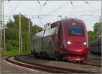 Unterwegs nach Aachen ist dieser Thalys auf der KBS 480. Bildlich festgehalten
bei Eschweiler/Kr.Aachen Juni 2012.