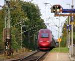 Ein Nachschuss vom Thalys aus Paris(F)-Köln-Hbf kommt aus Richtung Aachen-West als Umleiter und fährt durch Kohlscheid und fährt in Richtung Herzogenrath,Neuss.