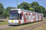 Hermelijn 7204 von De Lijn Antwerpen mit Werbung für Hoogstraten Strawberries, aufgenommen 10.06.2017 am Haltestelle P+R Linkeroever