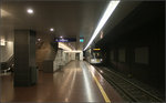 Doppelstöckige Pre-Metro-Station -    Die meisten Stationen auch sämtliche der bislang nur im Rohbau vorhandenen Stationen wurden doppelstöckig angelegt.
