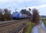 186 268-9 von Rhenus-Logistik kommt aus Richtung Aachen-West und fährt die Gemmenicher-Rampe hoch mit einem GTS-Containerzug aus Piacenza(I) nach Zeebrugge-Ramskapelle(B) und fährt in Richtung Montzen/Belgien. Aufgenommen an der Montzenroute am Gemmenicher-Weg. 
Bei Sonne und Wolken am Kalten Nachmittag vom 21.1.2018.