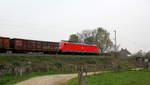 186 330-7 DB-Schenker fährt als Schubhilfe sie schiebt einem schweren Schrottzug aus Köln-Kalk(D) nach Genk-Goederen(B) bis zum Gemmenicher-Tunnel.  
Vorne fährt 186 386-9 von Akiem/Lineas.
Aufgenommen von einem Weg in Reinartzkehl.
Am Nachmittag vom 9.4.2019.