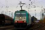 Die Cobra 2841 fhrt mit einem Containerzug von Aachen-West nach Belgien.