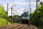 Ein Nachschuss von der Cobra 2806 kommt  als Lokzug aus Aachen-West und fhrt in Richtung Montzen(B) Aufgenomen bei Gemmenich(B) bei Sonnenschein am 2.6.2013.