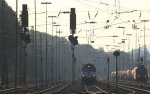 Die Class 66 PB12  Marleen  von Crossrail steht in Aachen-West mit einem langen Ewals-Cargo-Care-Containerzug und wartet auf die Abfahrt nach Genk-Zuid-Haven(B) am einem schnem Sommerabend vom 9.7.2013.