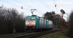 Zwei Cobra 2819 und  2828  kommen als Lokzug von Aachen-West nach Belgien und fahren die Gemmenicher-Rampe hochgefahren aus Richtung Aachen-West und fahren in Richtung
