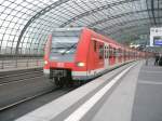 Hier 423 671-7 als S-Bahn Ersatzzug von Berlin Ostbahnhof nach ...