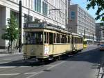 Eine historische Stra�enbahn am ...  Alex 13.07.2010